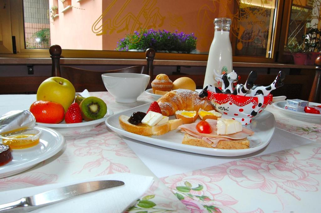 Visconti Hotel 3*
